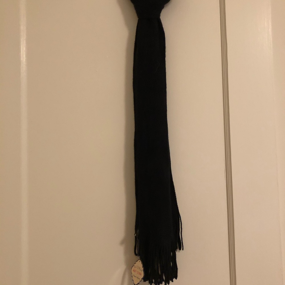 Jack and Missy Black Scarf